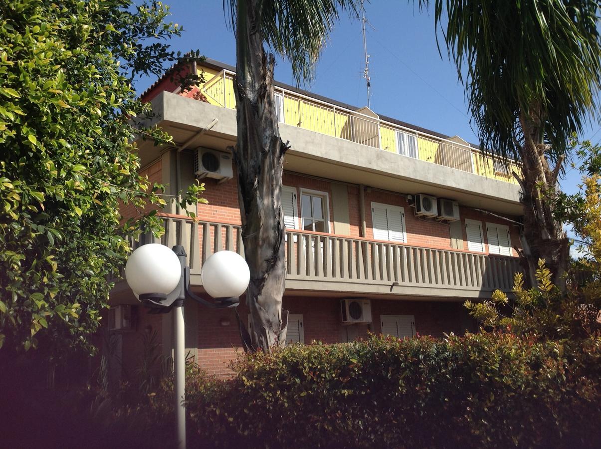 La Hotel